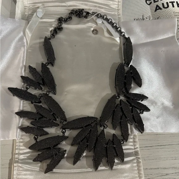 Park lane jewelry “Mesmerize” Necklace Brand New - Picture 4 of 8